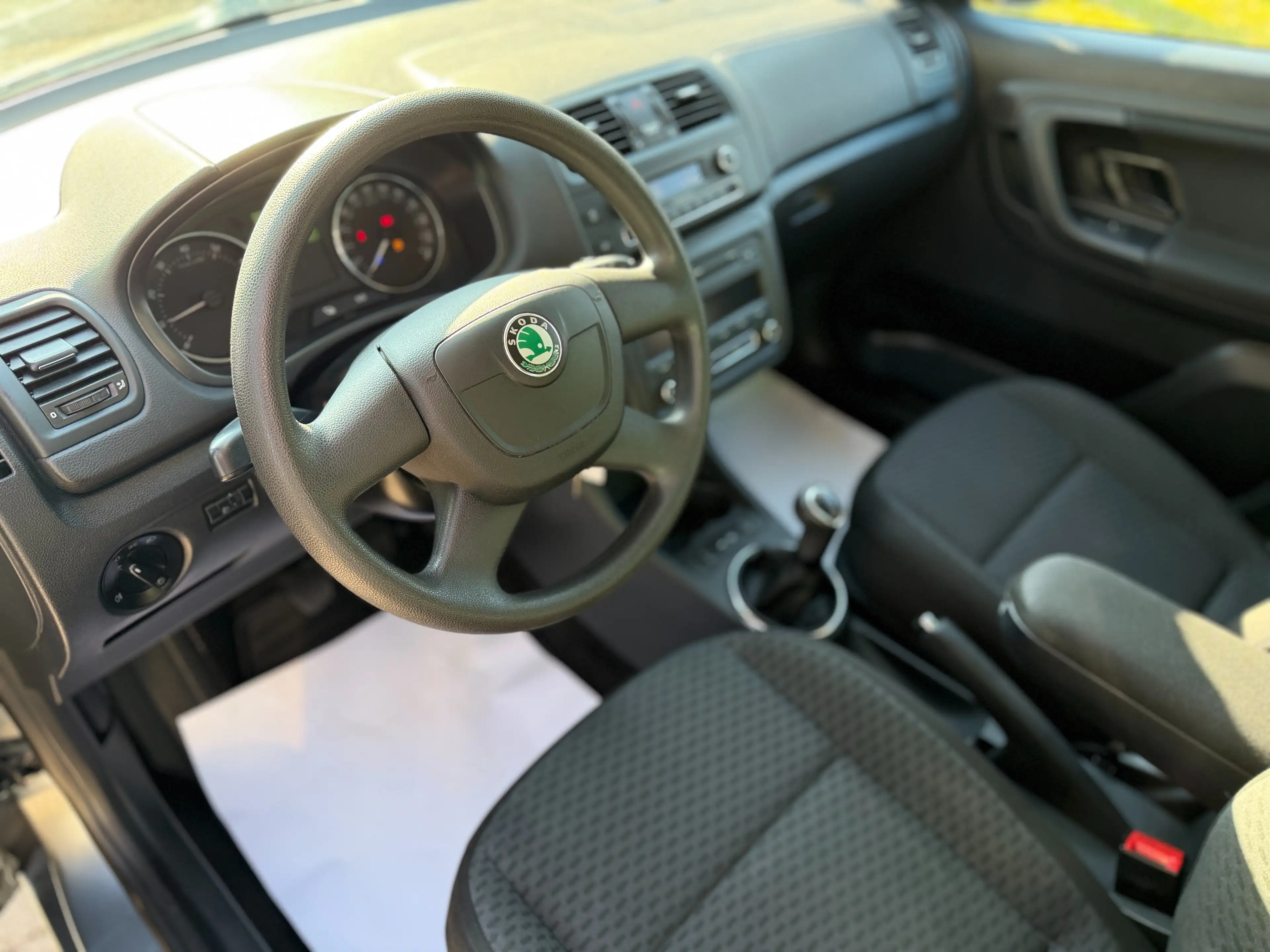 Skoda Roomster Style Plus Edition/SHZ/PDC/KLIMA/TÜV&SERVICE — photo 12