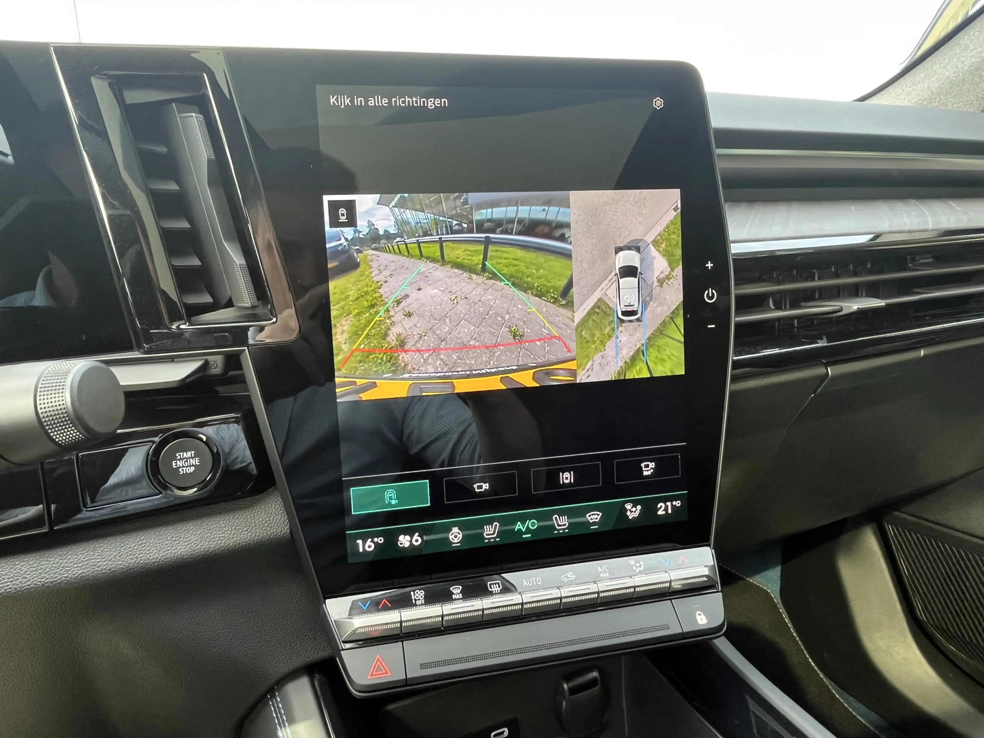 Renault Rafale 1.2 E-Tech 4x4 plug-in hybrid 300PK atelier Alpine — photo 20