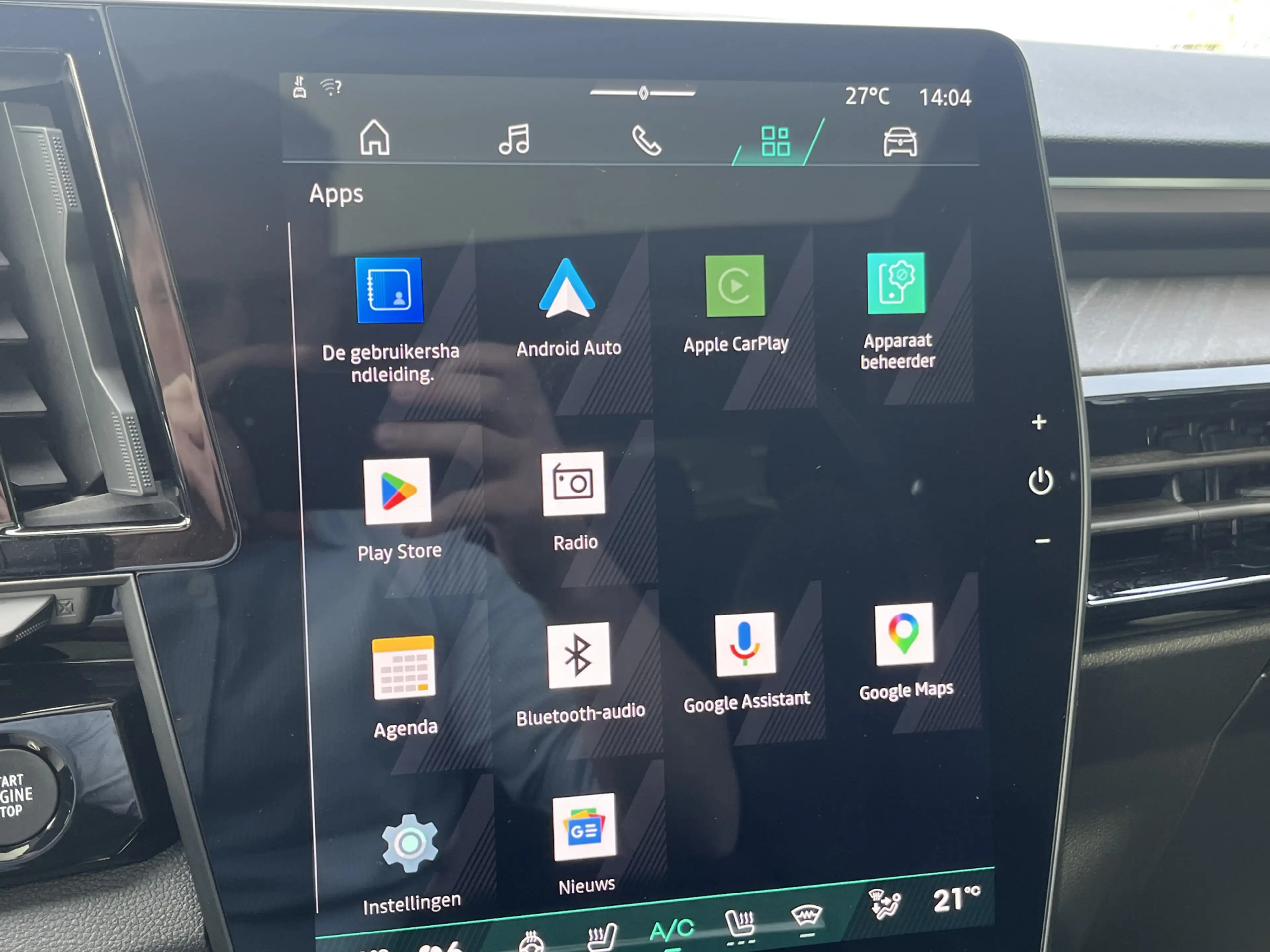 Renault Rafale 1.2 E-Tech 4x4 plug-in hybrid 300PK atelier Alpine — photo 25