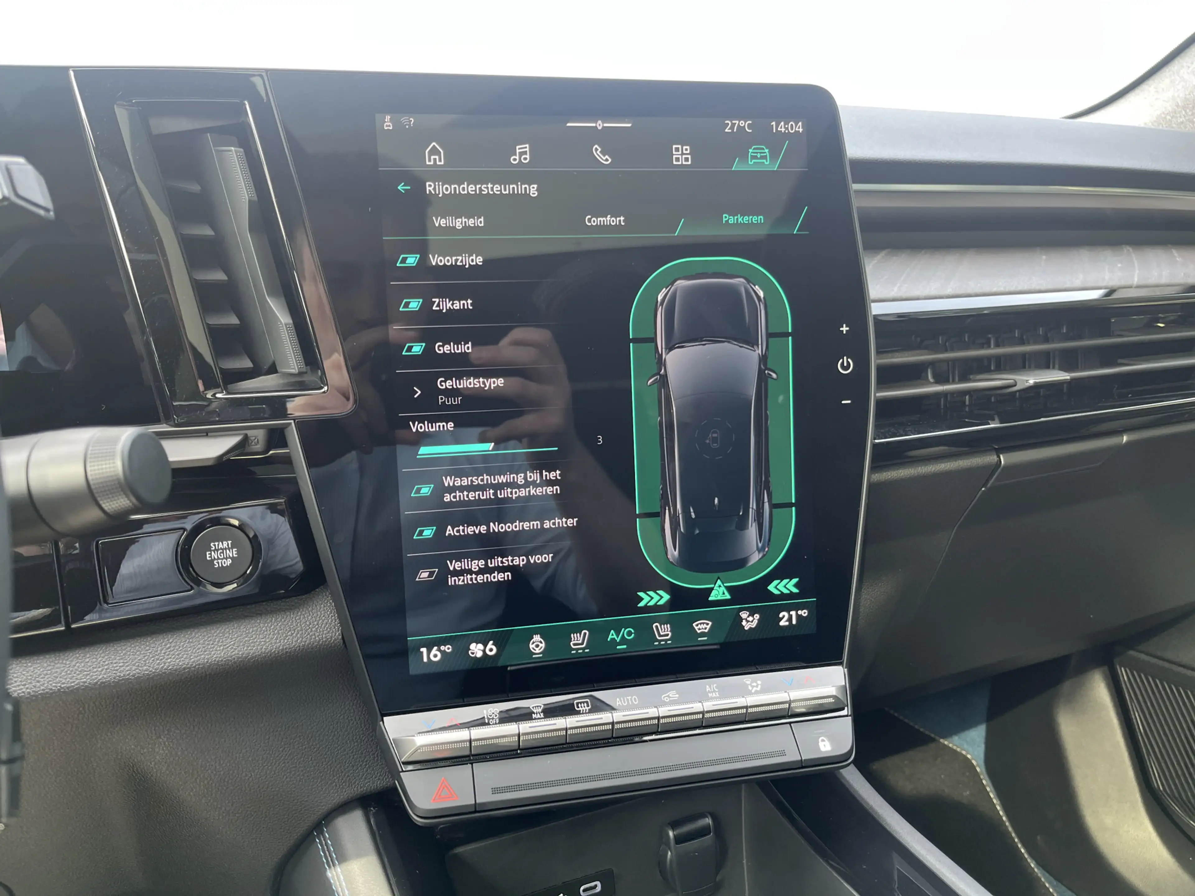 Renault Rafale 1.2 E-Tech 4x4 plug-in hybrid 300PK atelier Alpine — photo 24