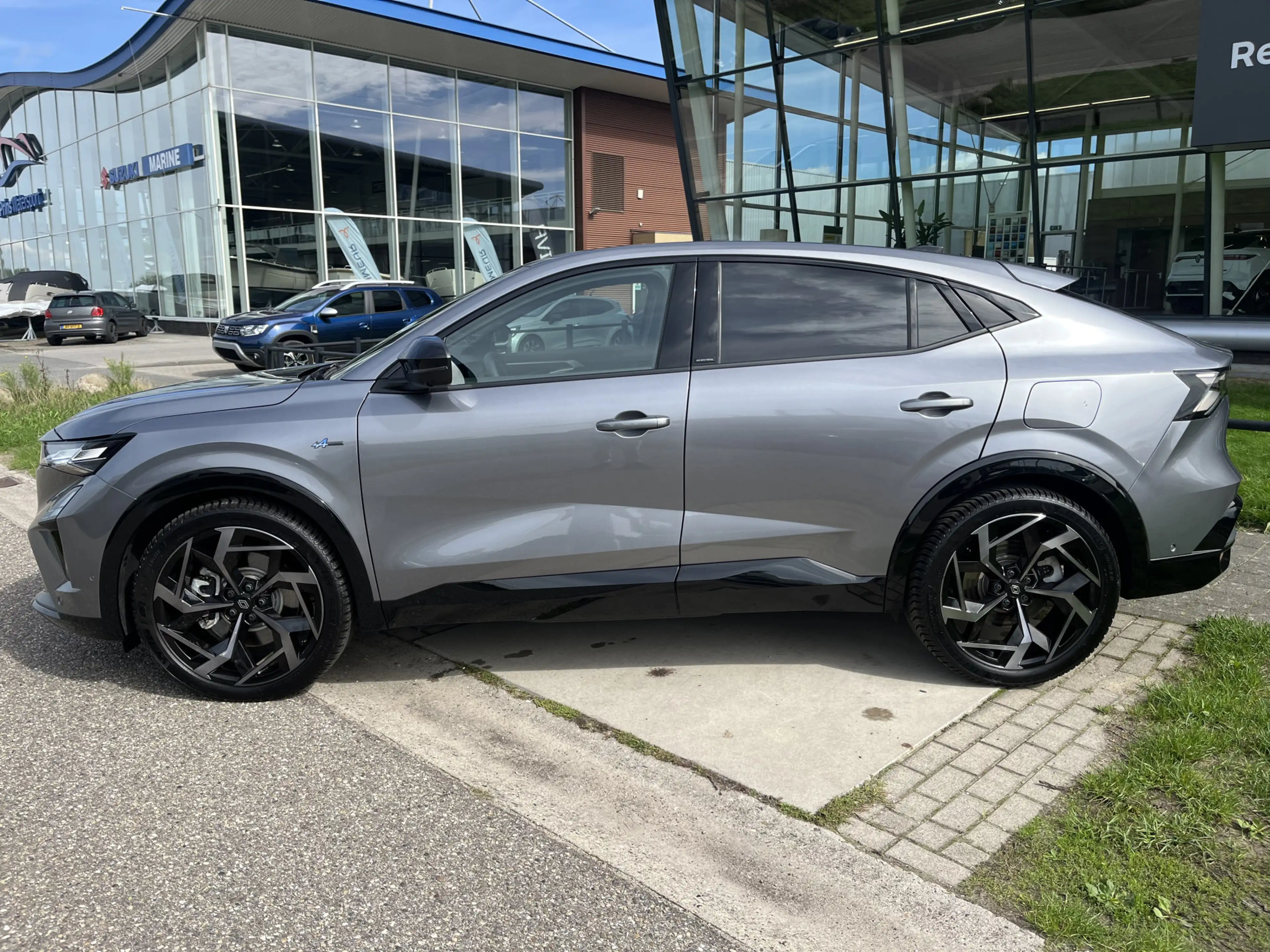 Renault Rafale 1.2 E-Tech 4x4 plug-in hybrid 300PK atelier Alpine — photo 5