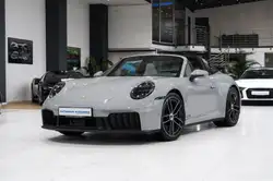 Porsche 911 Targa 4 GTS*CHRONO*LIFT*CARBON*BOSE*21"LM*
