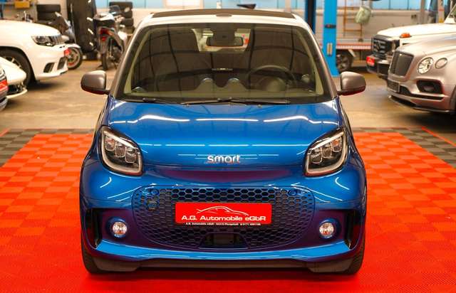 smart forTwo Cabrio EQ electric drive *LED*