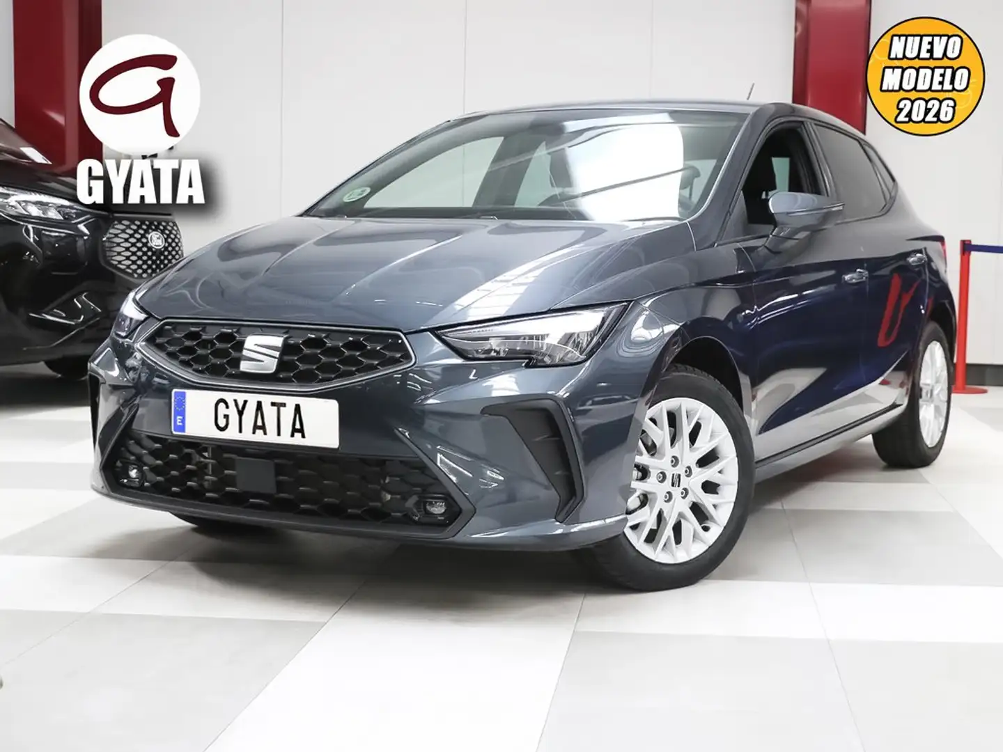 SEAT Ibiza 1.0 TSI S&S Style 85kW Gris - 1