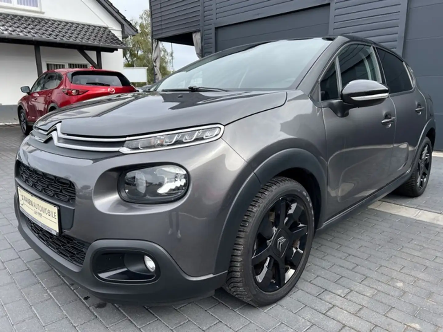 Citroen C3 Shine +Navi+LED+PDC+Tempomat+1.Hand+ Gris - 1