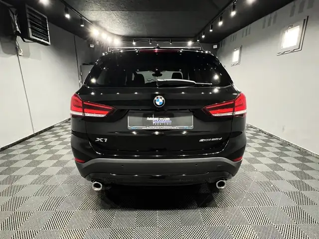 BMW X1 view 7