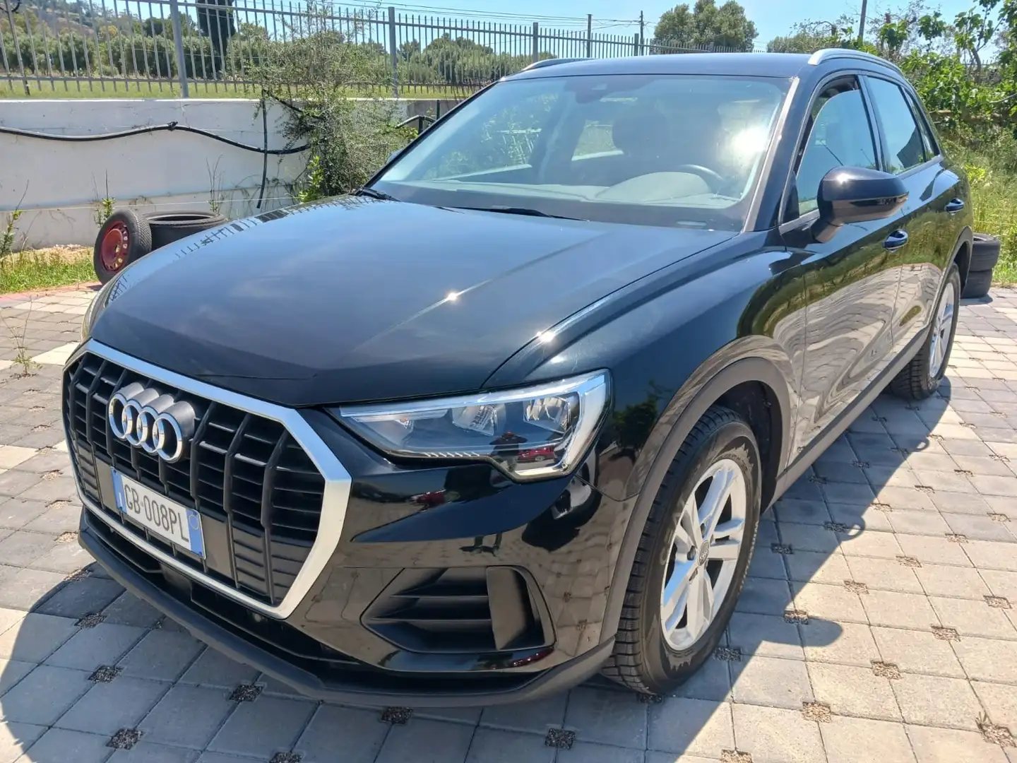 Audi Q3 Q3 35 2.0 tdi Business s-tronic Nero - 2