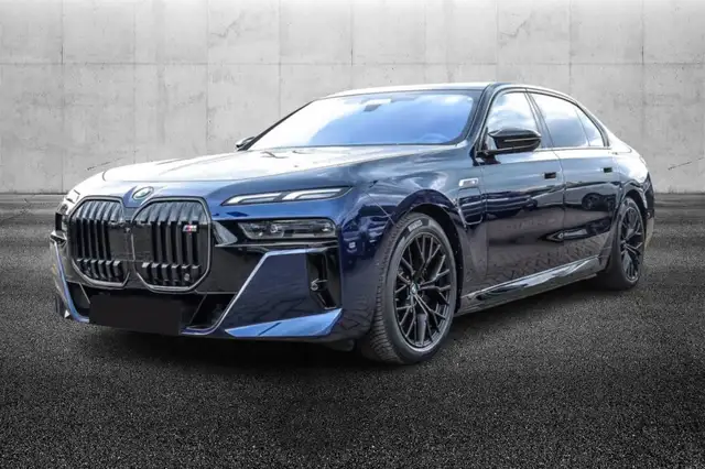 BMW 760 M760e xDrive