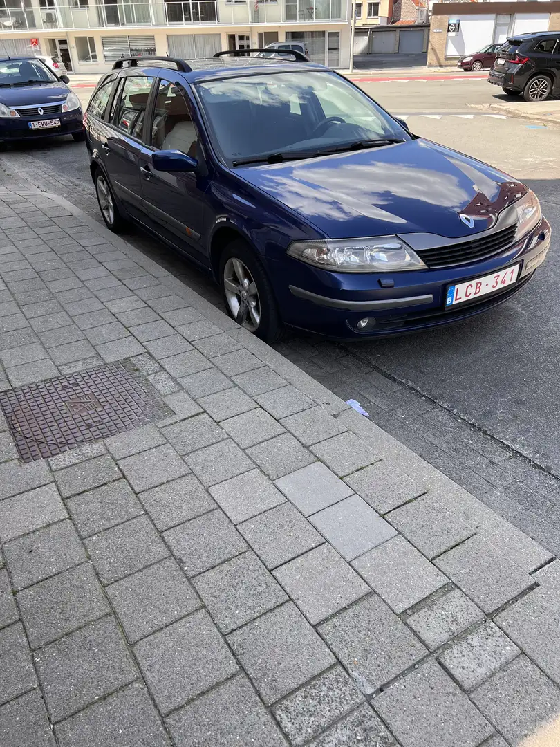 Renault Laguna Laguna Grandtour 1.9 dCi Elysee Blauw - 1