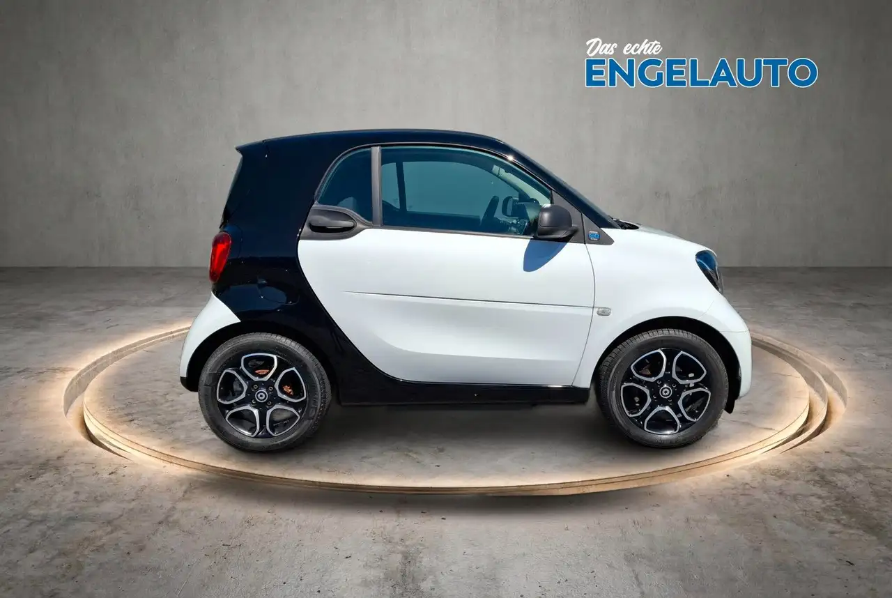 smart forTwo 2021 — фото 8