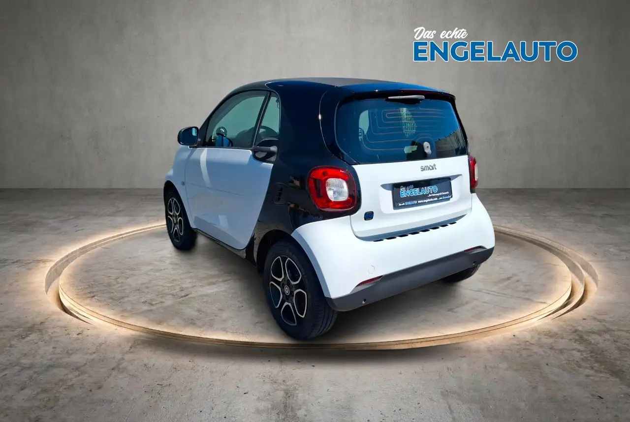smart forTwo 2021 — фото 7