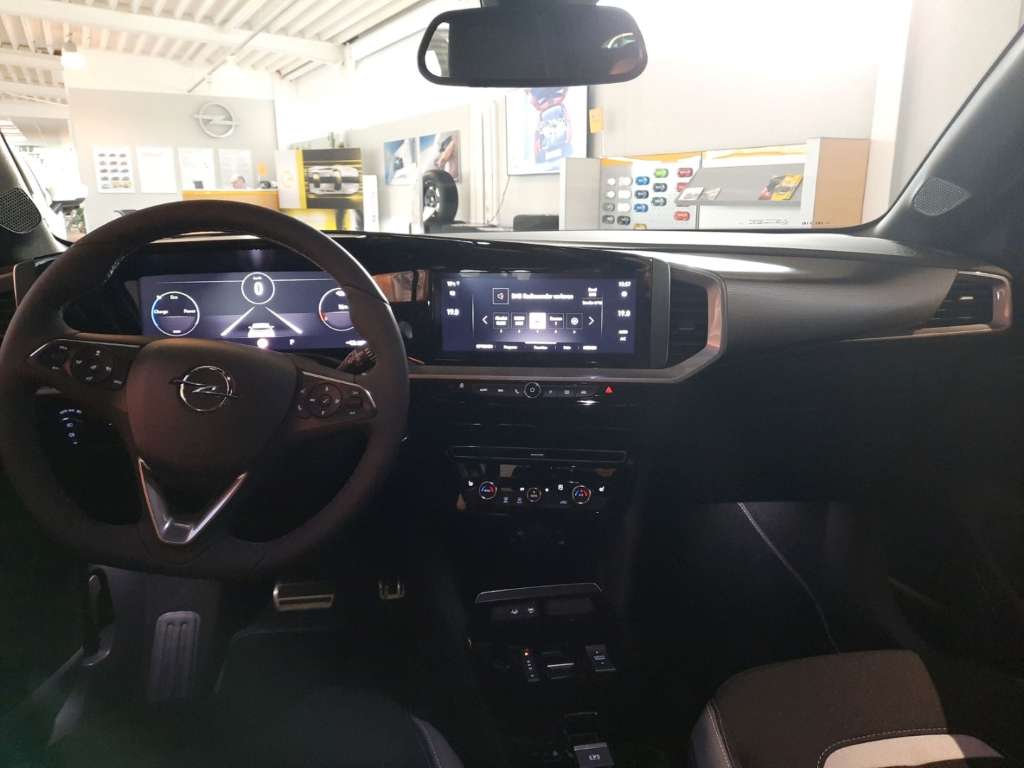 Opel Mokka E