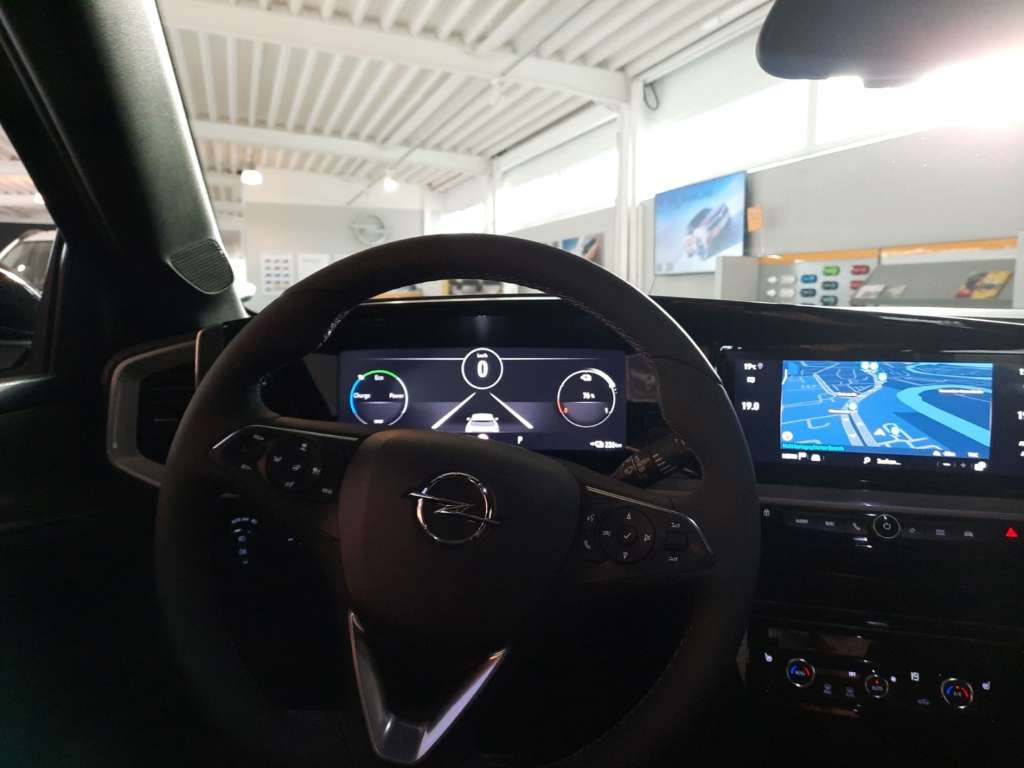 Opel Mokka E