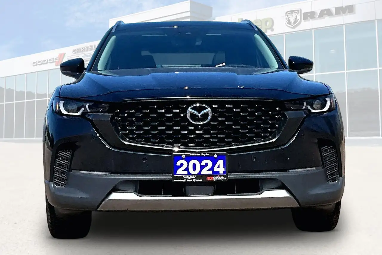 Mazda CX-50 снимка Mazda CX-50