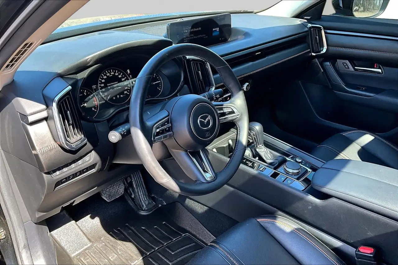 Mazda CX-50 снимка Mazda CX-50