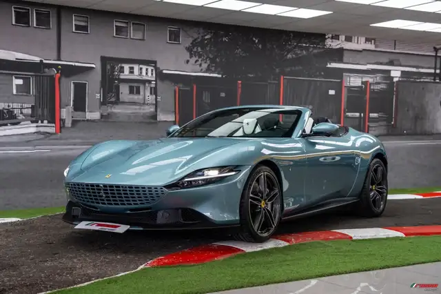 Ferrari Roma Descapotable Automático de 2 Puertas