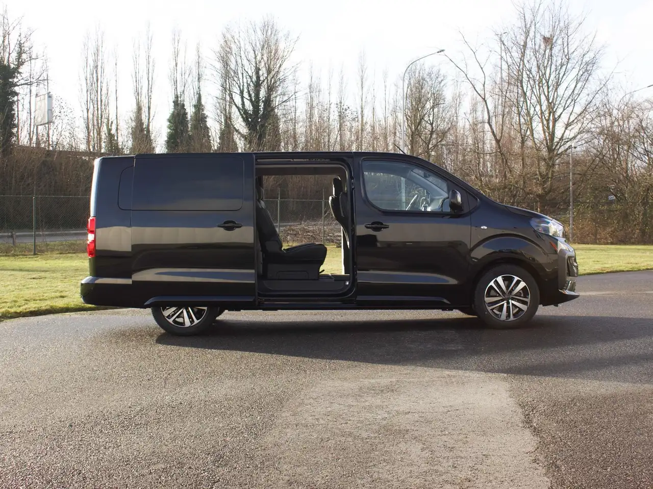 Peugeot Traveller 2026
