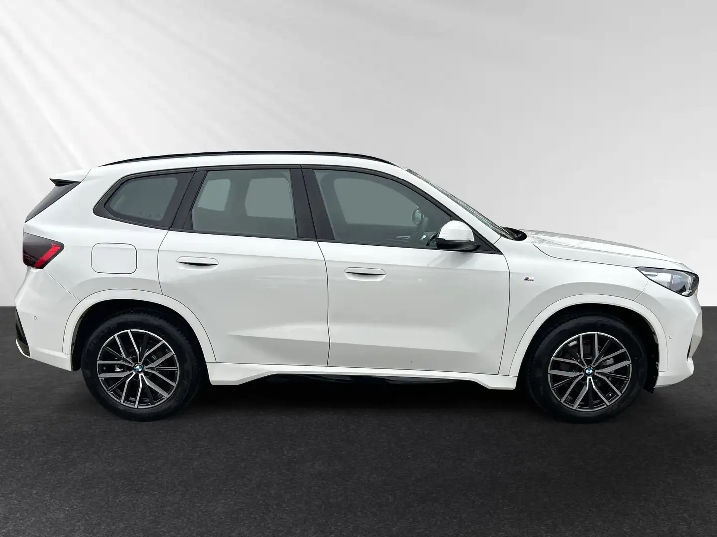 BMW X1 sDrive20d M Sport|Anhängerk.|Harman/Kardon Weiß - 2