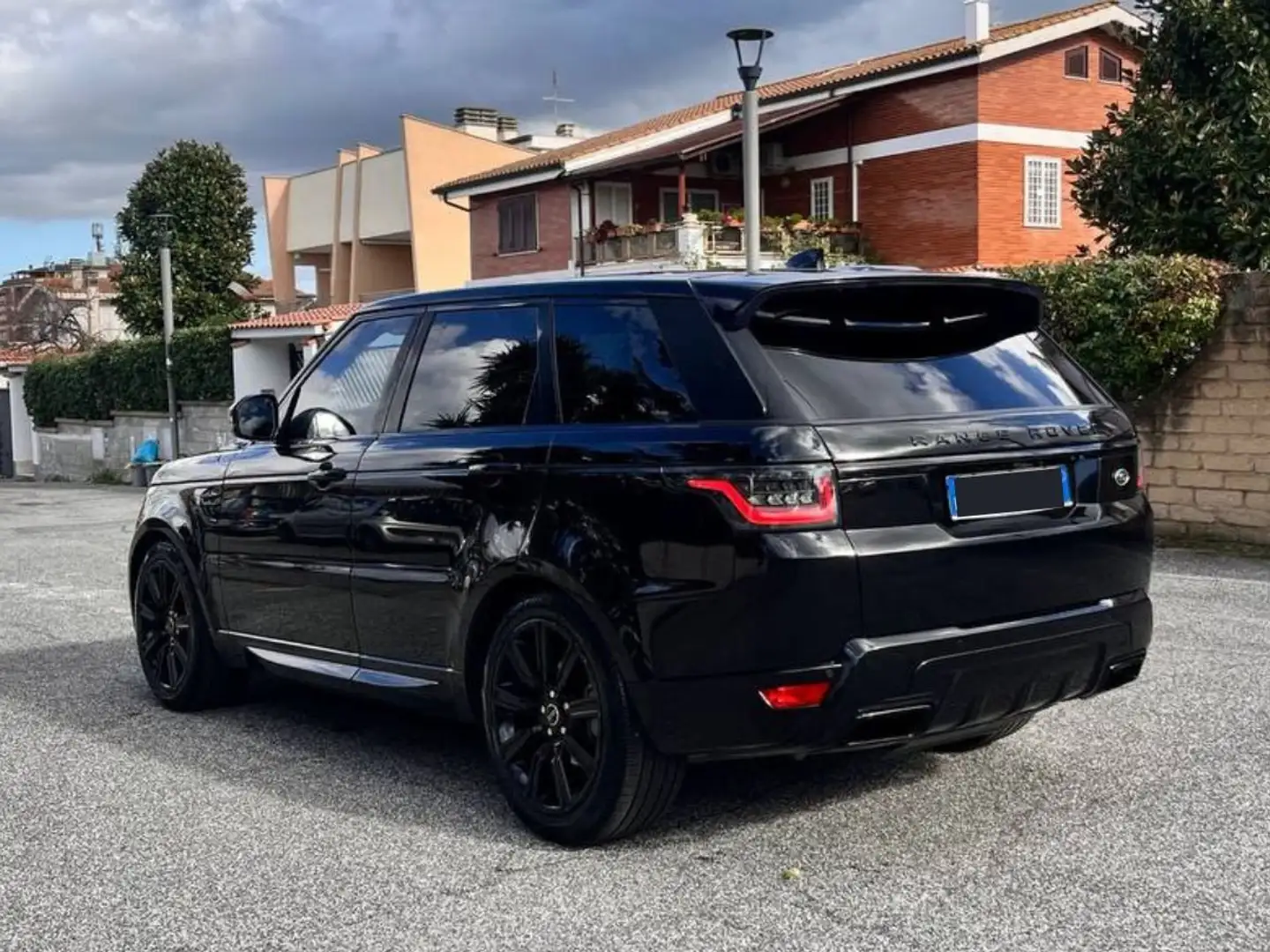 Land Rover Range Rover Sport TOTAL BLACK 3.0 tdV6 HSE Černá - 2