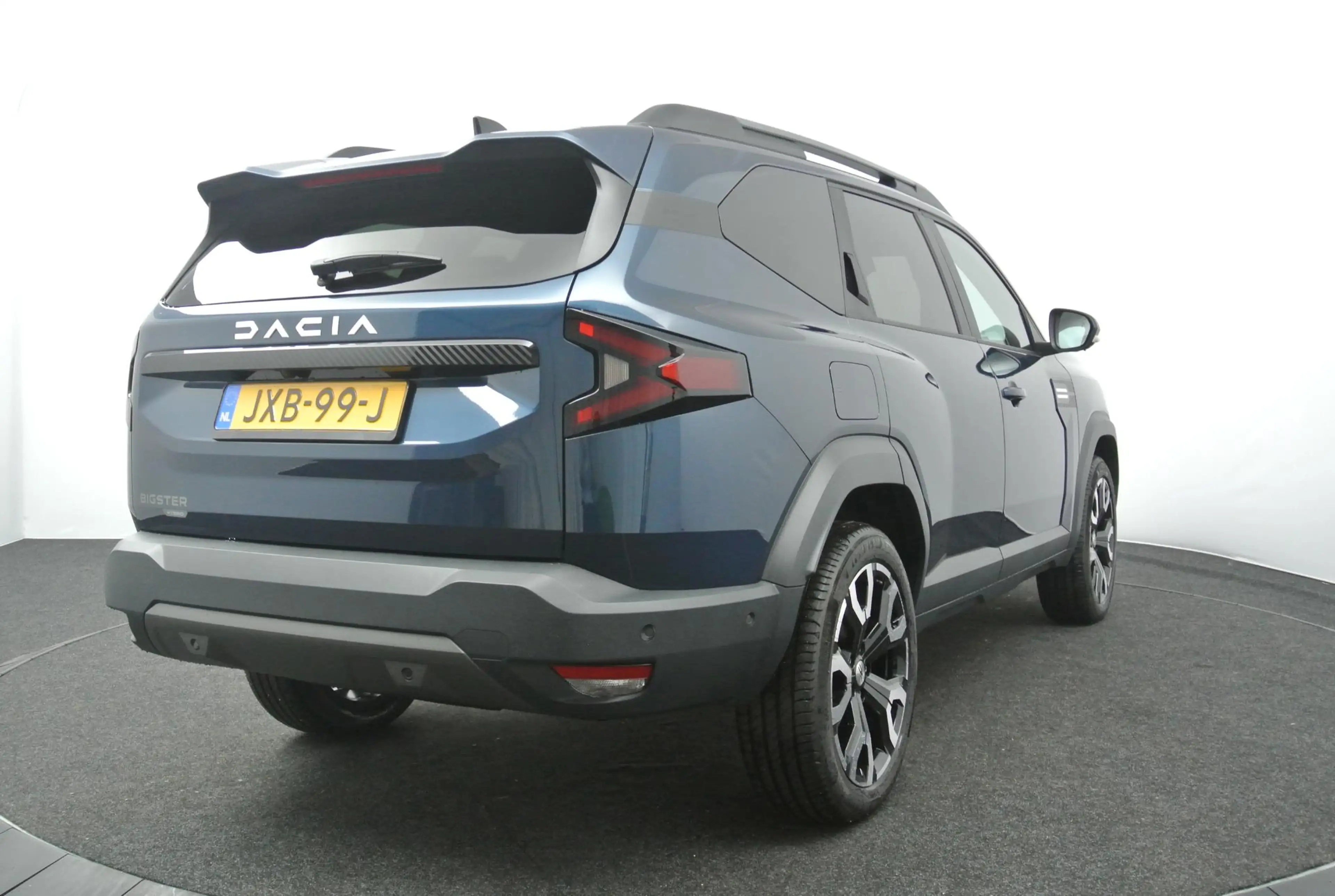 Dacia Bigster 1.8 Hybrid 155 Limited Edition | Panoramadak | Car — photo 2