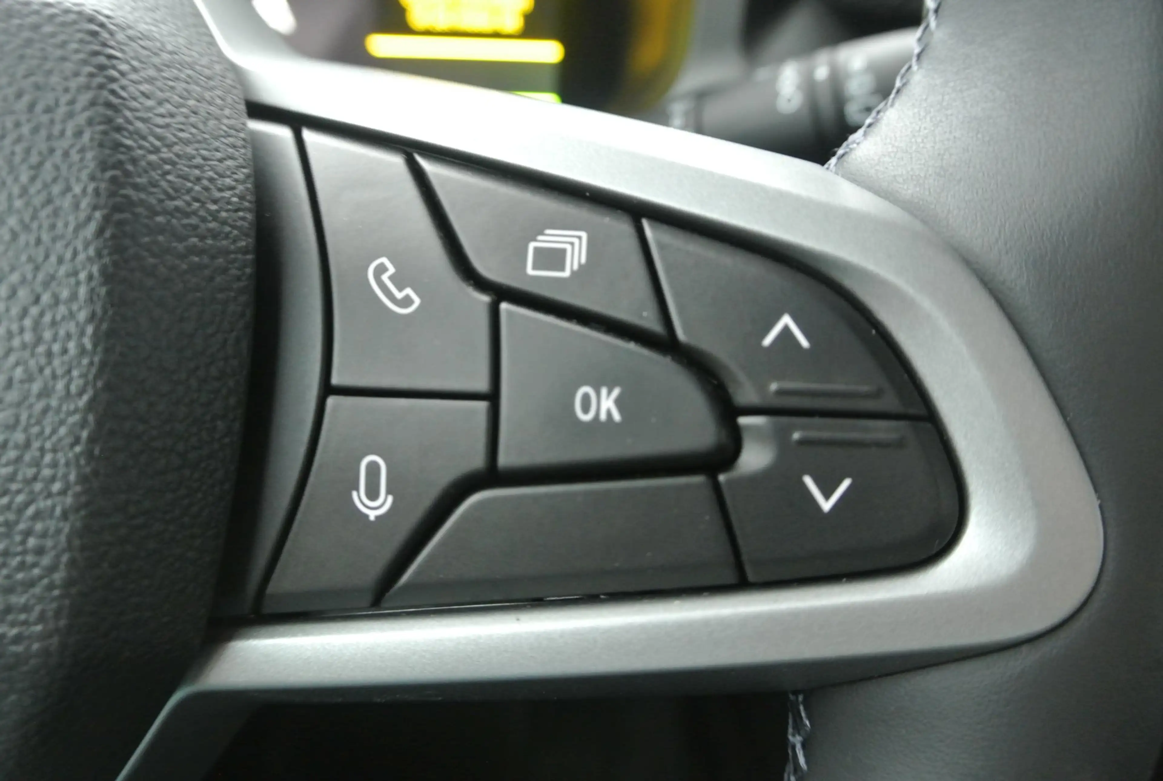 Dacia Bigster 1.8 Hybrid 155 Limited Edition | Panoramadak | Car — photo 33