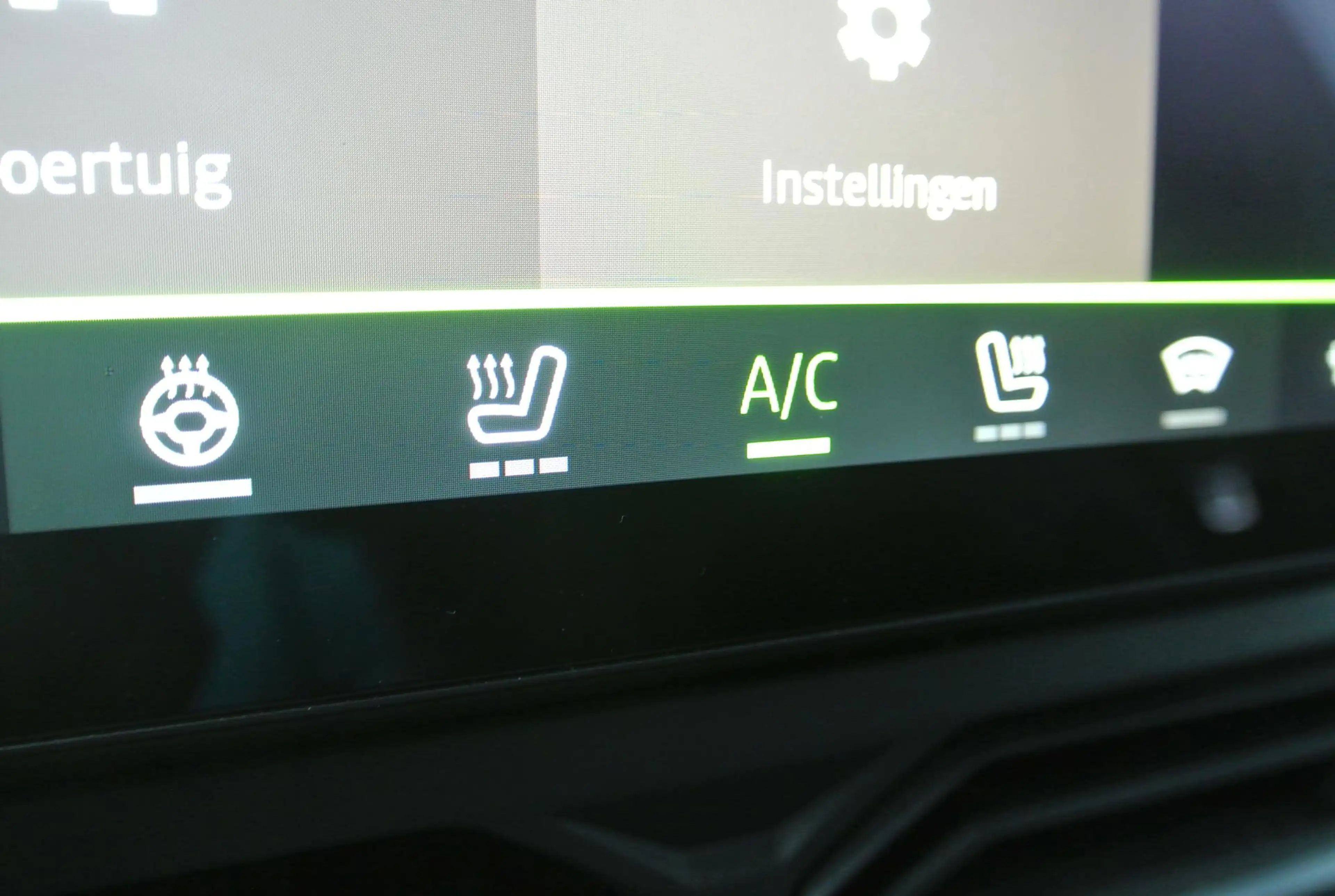 Dacia Bigster 1.8 Hybrid 155 Limited Edition | Panoramadak | Car — photo 28