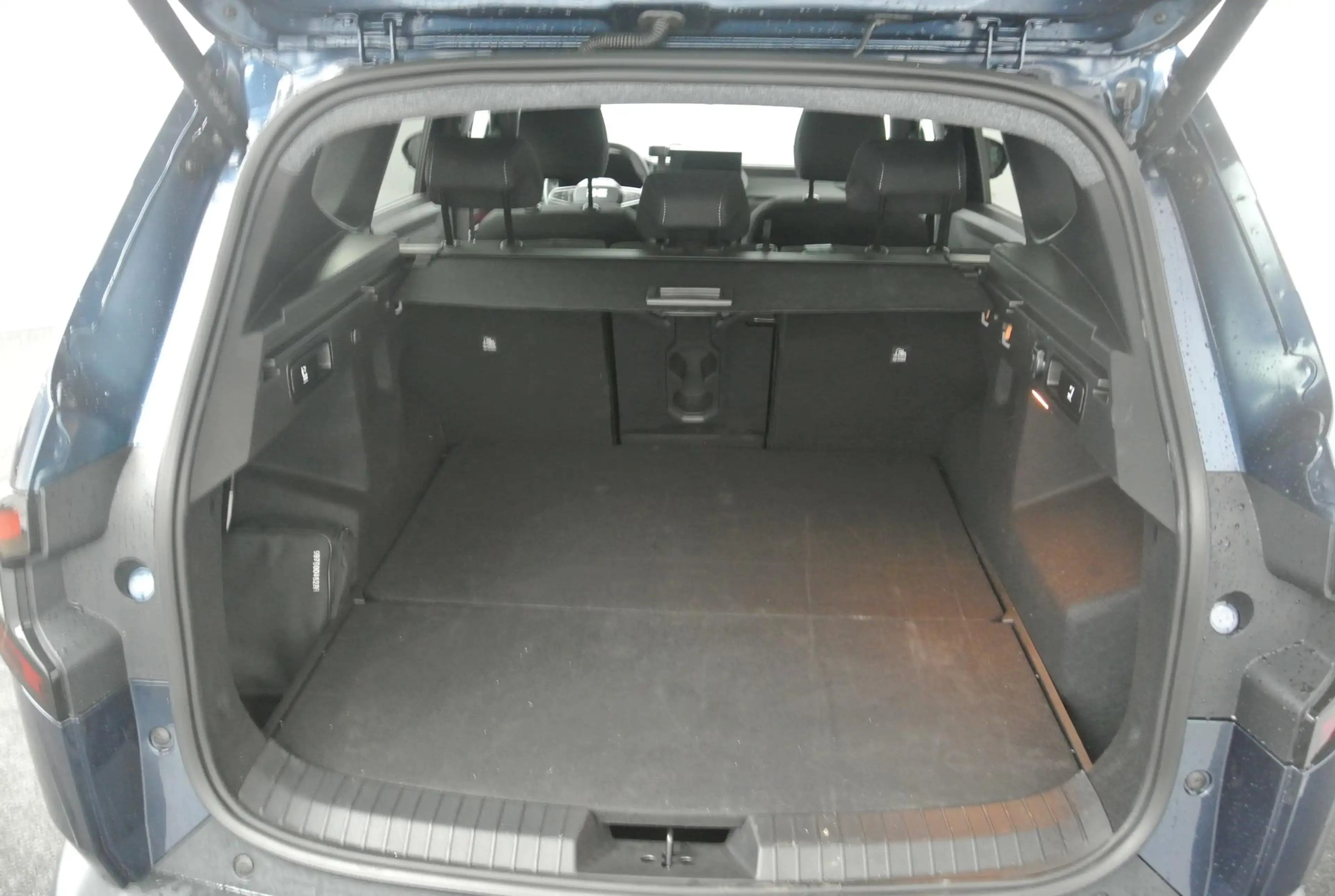 Dacia Bigster 1.8 Hybrid 155 Limited Edition | Panoramadak | Car — photo 21