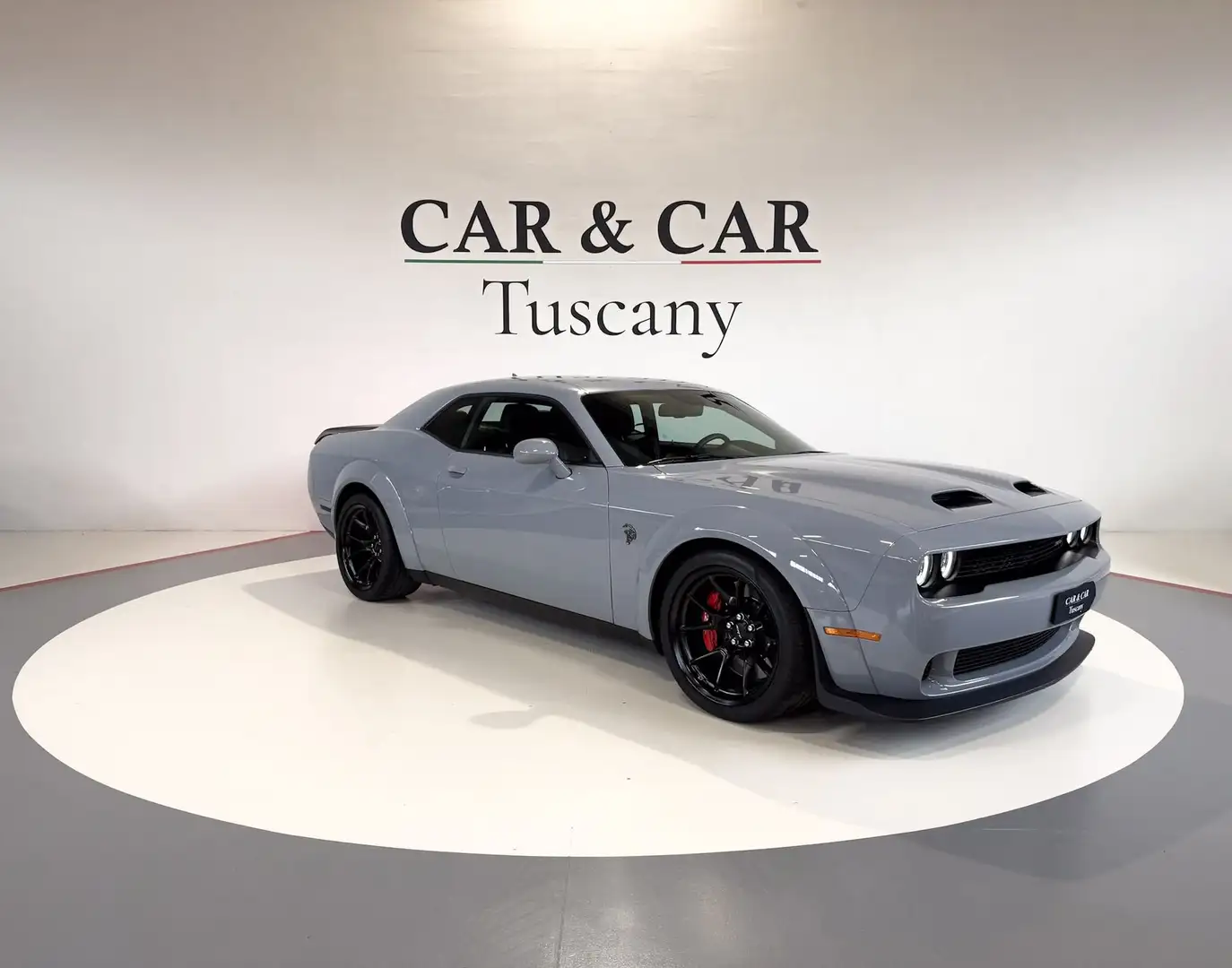 Dodge Challenger Dodge Challenger Srt Hellcat - 1