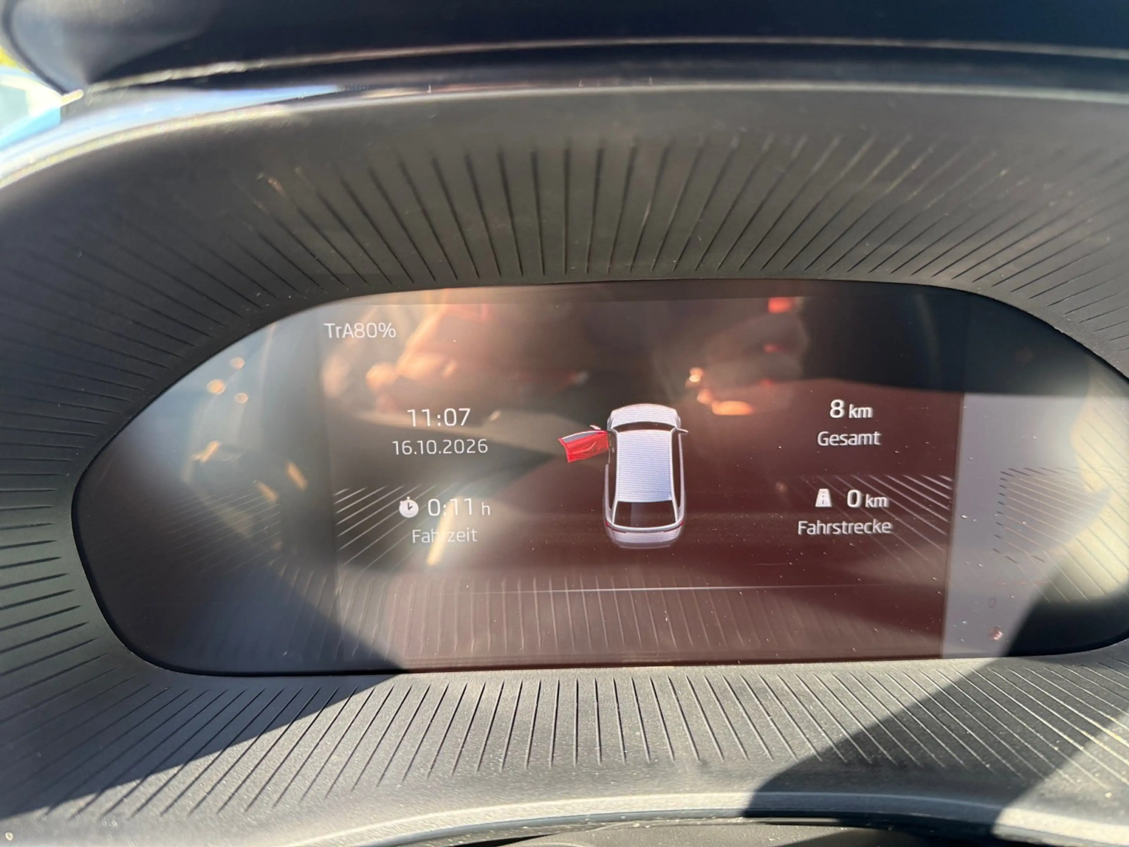 Skoda Fabia 1.0 MPI Essence Spurhalteassist, Sitzheiz — photo 12