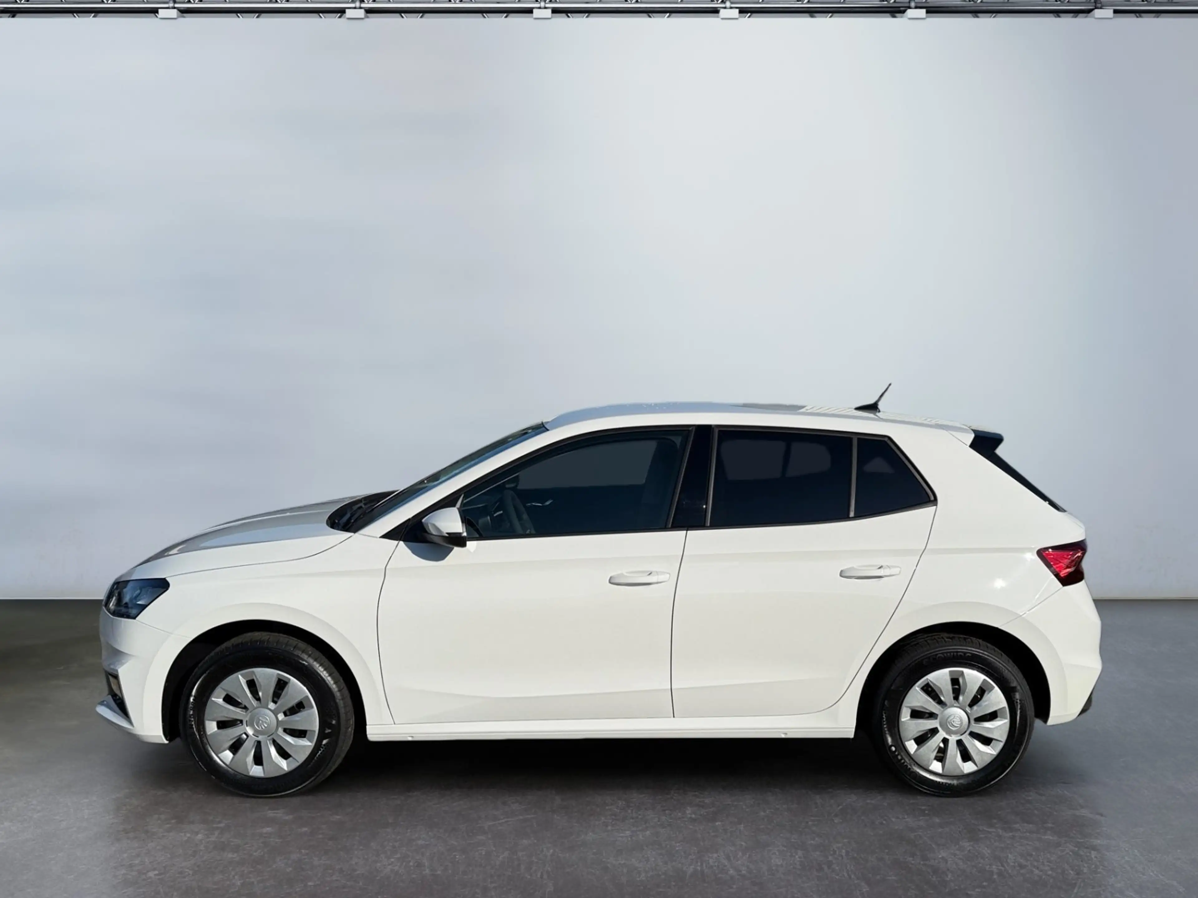 Skoda Fabia 1.0 MPI Essence Spurhalteassist, Sitzheiz — photo 3