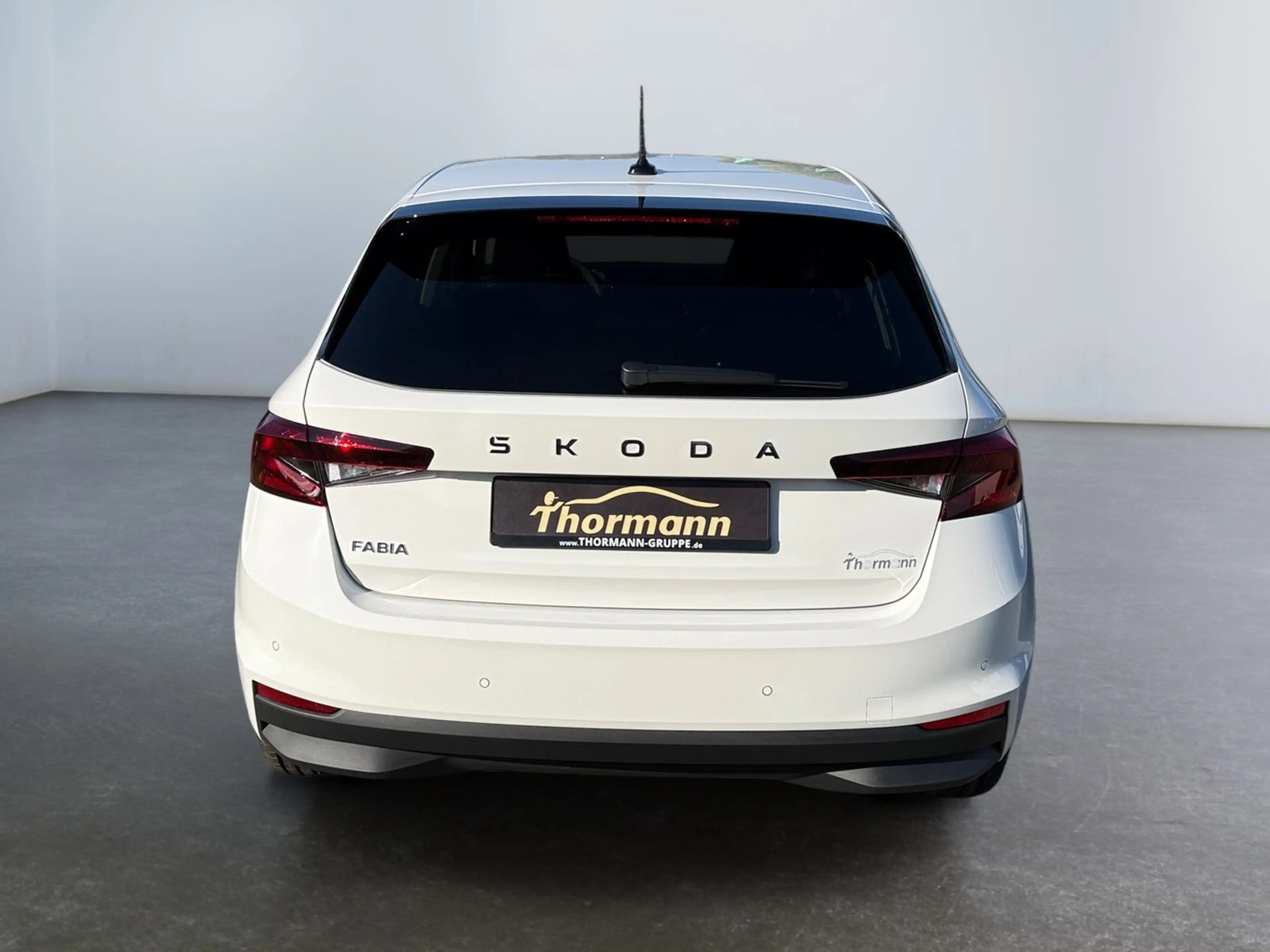 Skoda Fabia 1.0 MPI Essence Spurhalteassist, Sitzheiz — photo 5