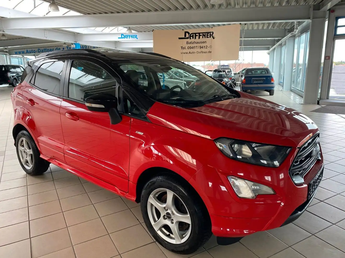 Ford EcoSport 1,0 EcoBoost 92kW ST-Line Rood - 1