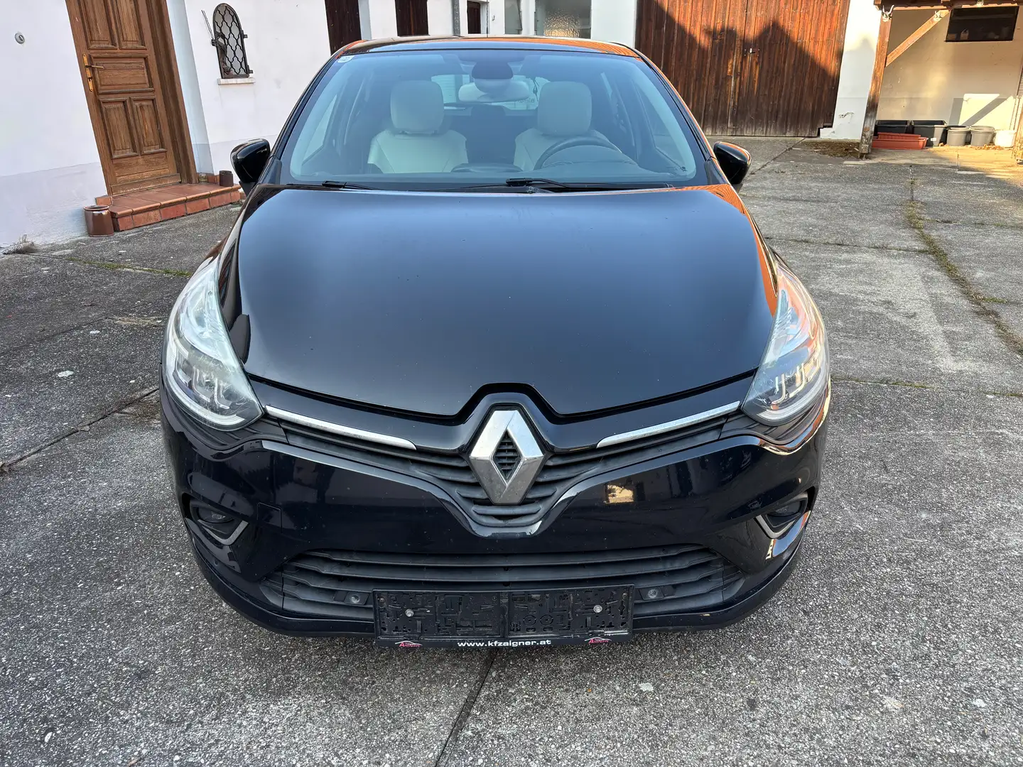 Renault Clio Clio Initiale Energy TCe 90 Initiale Schwarz - 2
