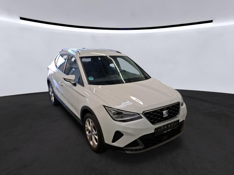 SEAT Arona 1.0 TSI FR KAMERA NAVI ACC FACEL. LED — photo 2