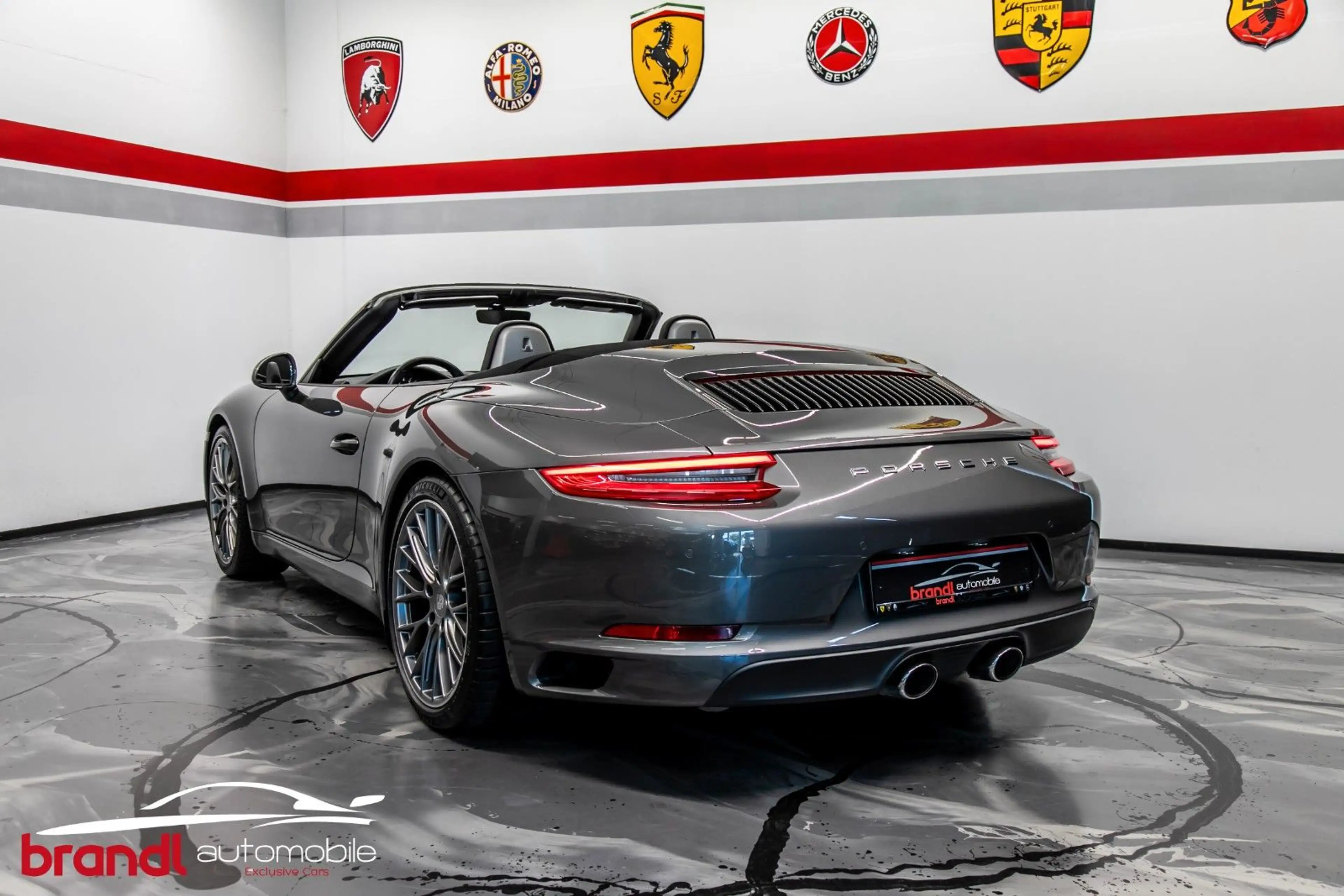 Porsche 991 .2 Carrera Cabrio /DE / Sport AGA / Vollleder — photo 13