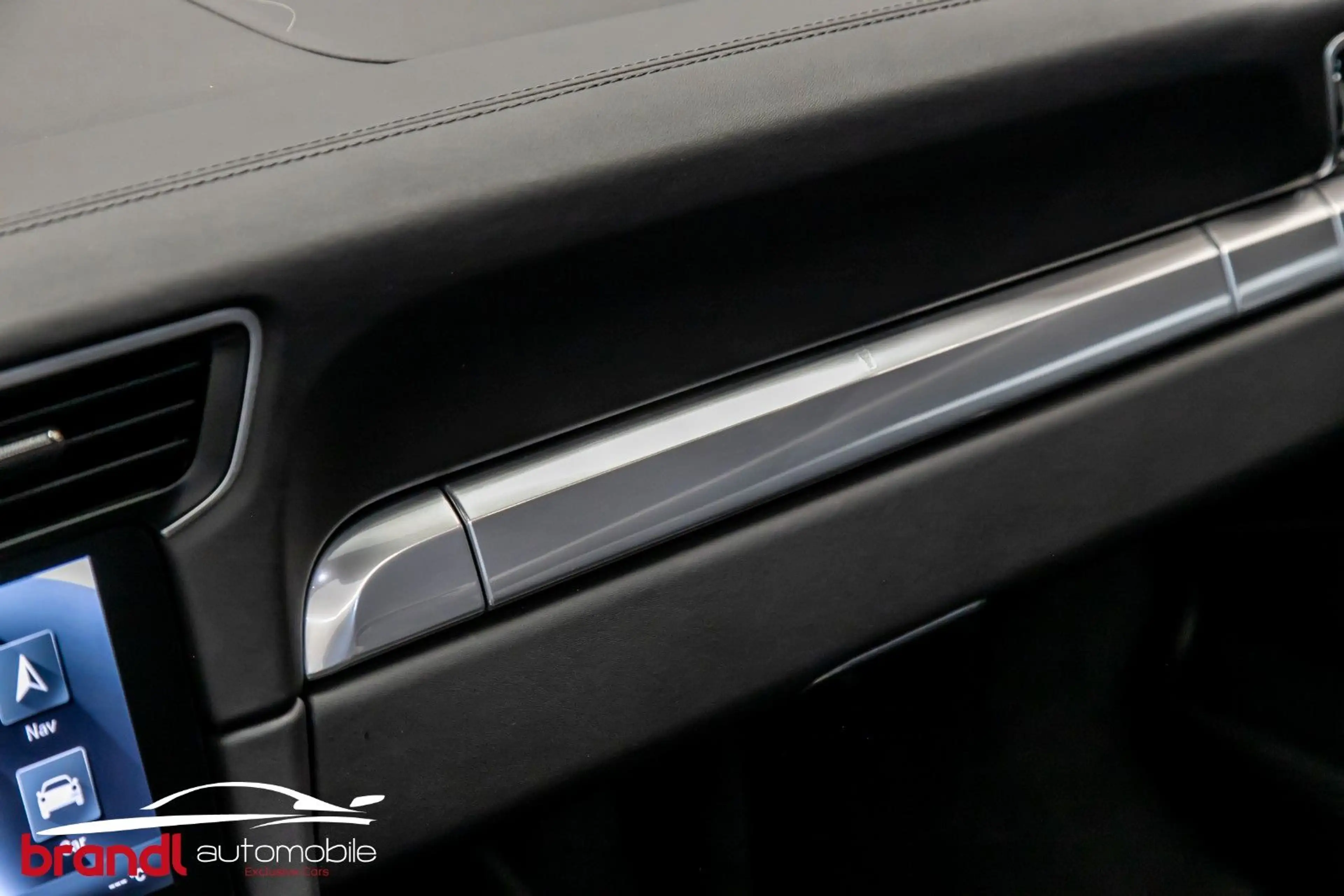 Porsche 991 .2 Carrera Cabrio /DE / Sport AGA / Vollleder — photo 24
