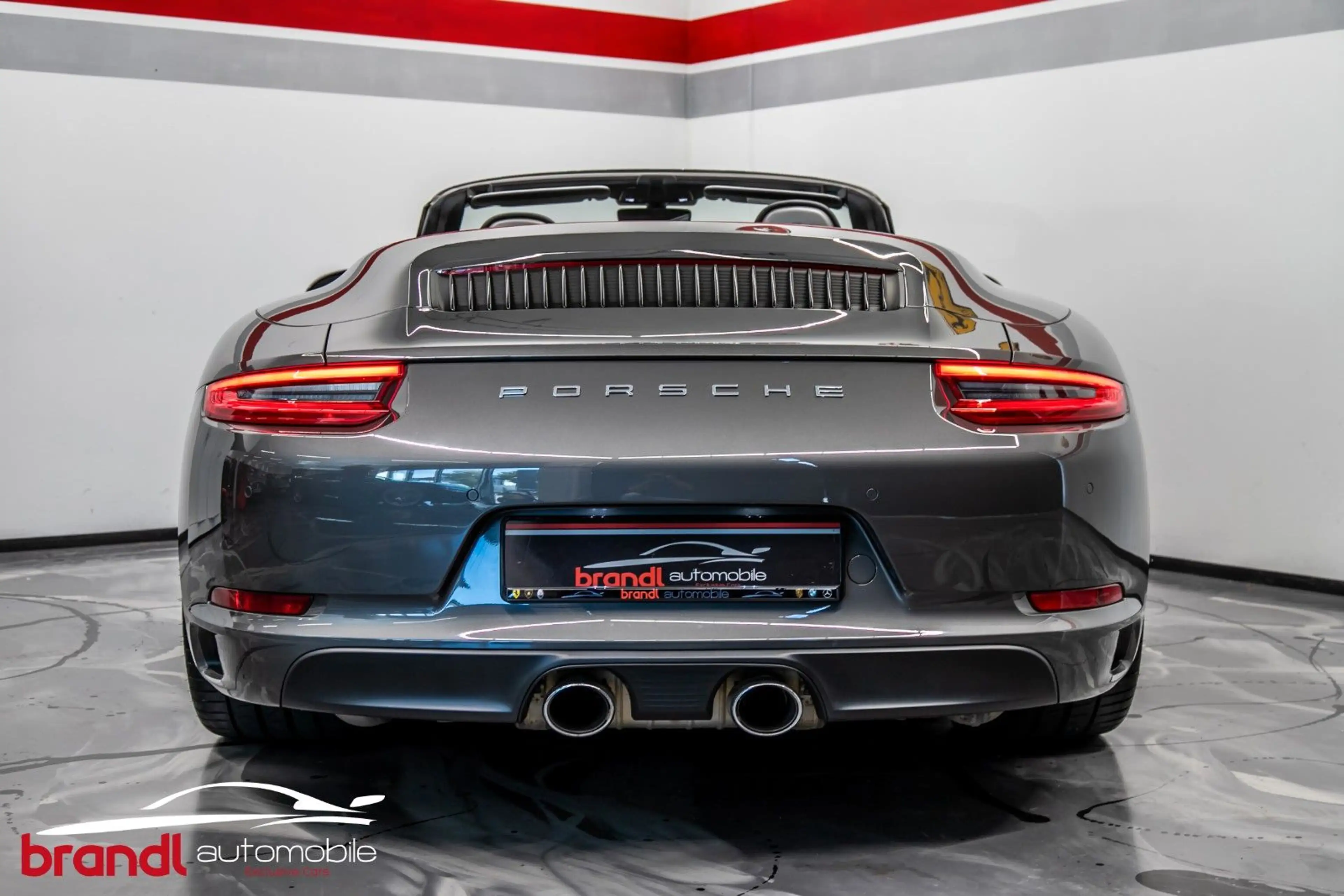 Porsche 991 .2 Carrera Cabrio /DE / Sport AGA / Vollleder — photo 17