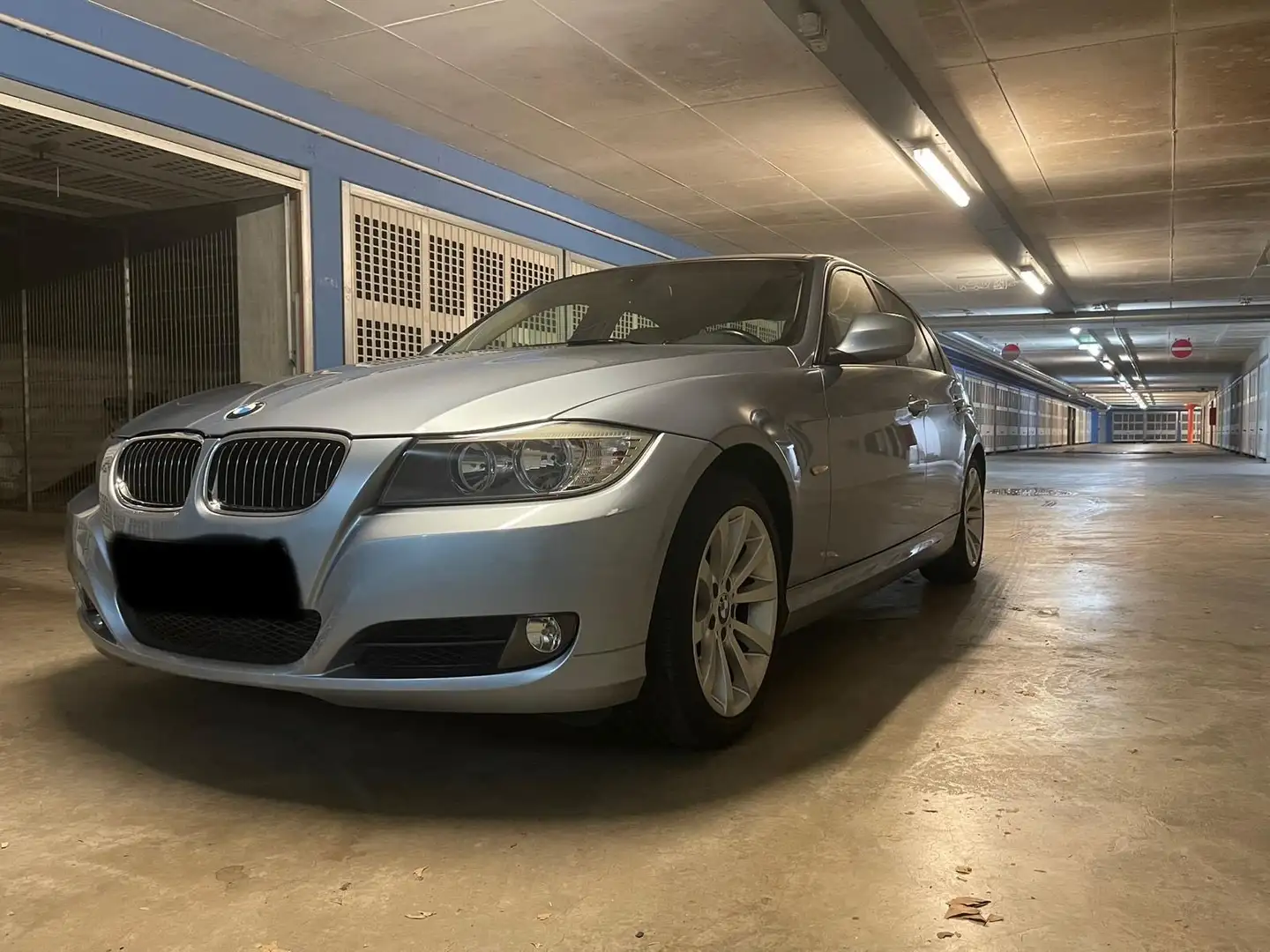 BMW 325 Bmw 325i e90 1.Hand Renterfahrzeug/ Scheckheftgepf Azul - 2