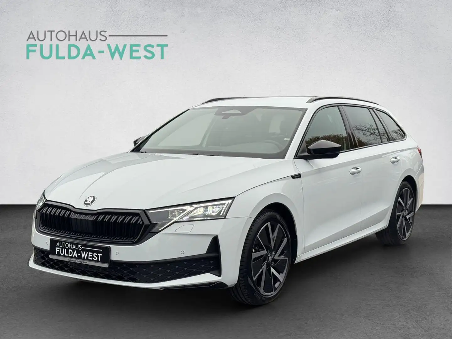 Skoda Octavia Combi Sportline 2.0TDI DSG AHK 4J. Garan Blanc - 1