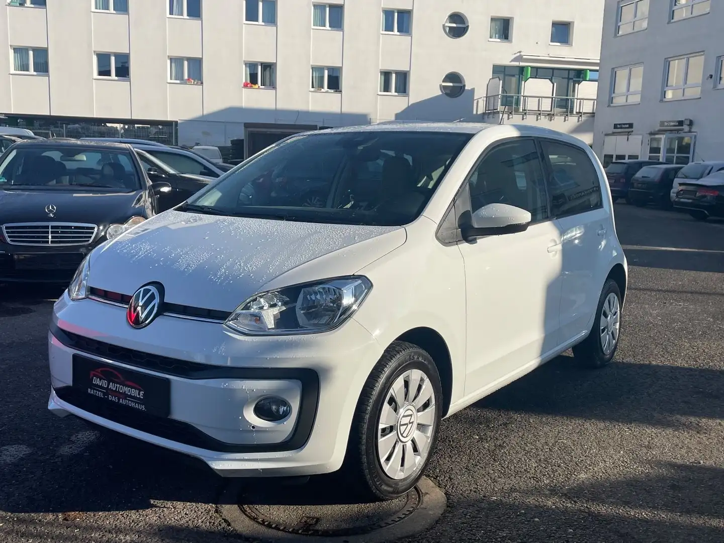 Volkswagen up! 1.0*ALU/KLIMA/RFK/5-TÜRIG/GEPFLEGT/1.HAND* Weiß - 1