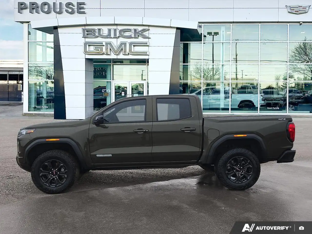 GMC Canyon снимка GMC Canyon