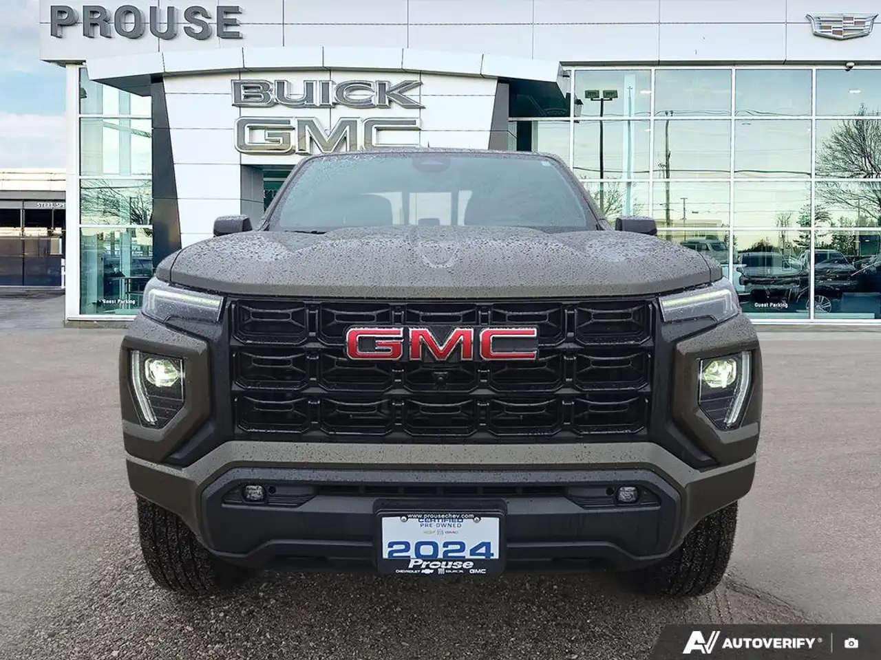 GMC Canyon снимка GMC Canyon