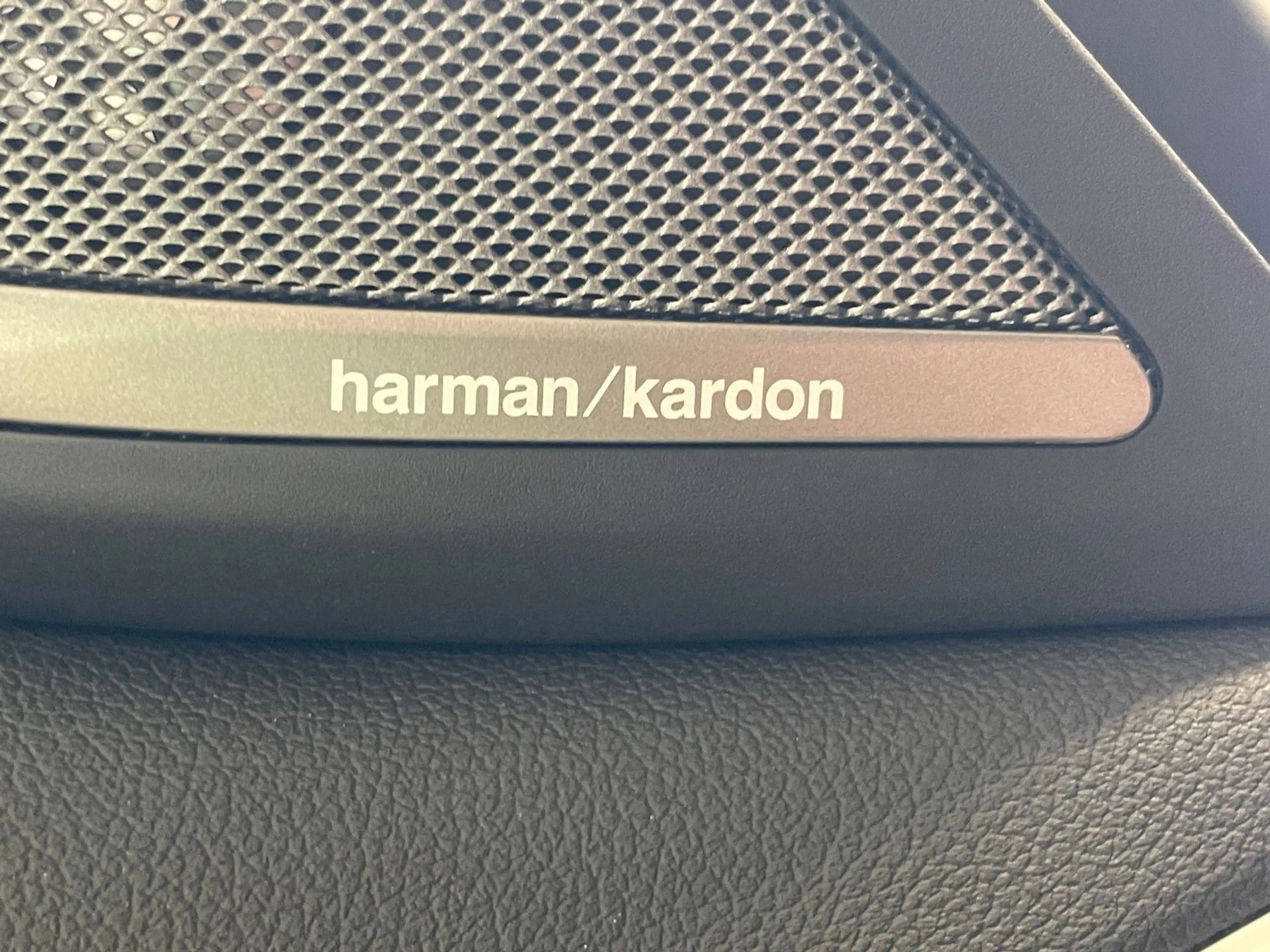 BMW 530 i M Sport *FACELIFT*Panorama*Head Up*H&K*360° — photo 15
