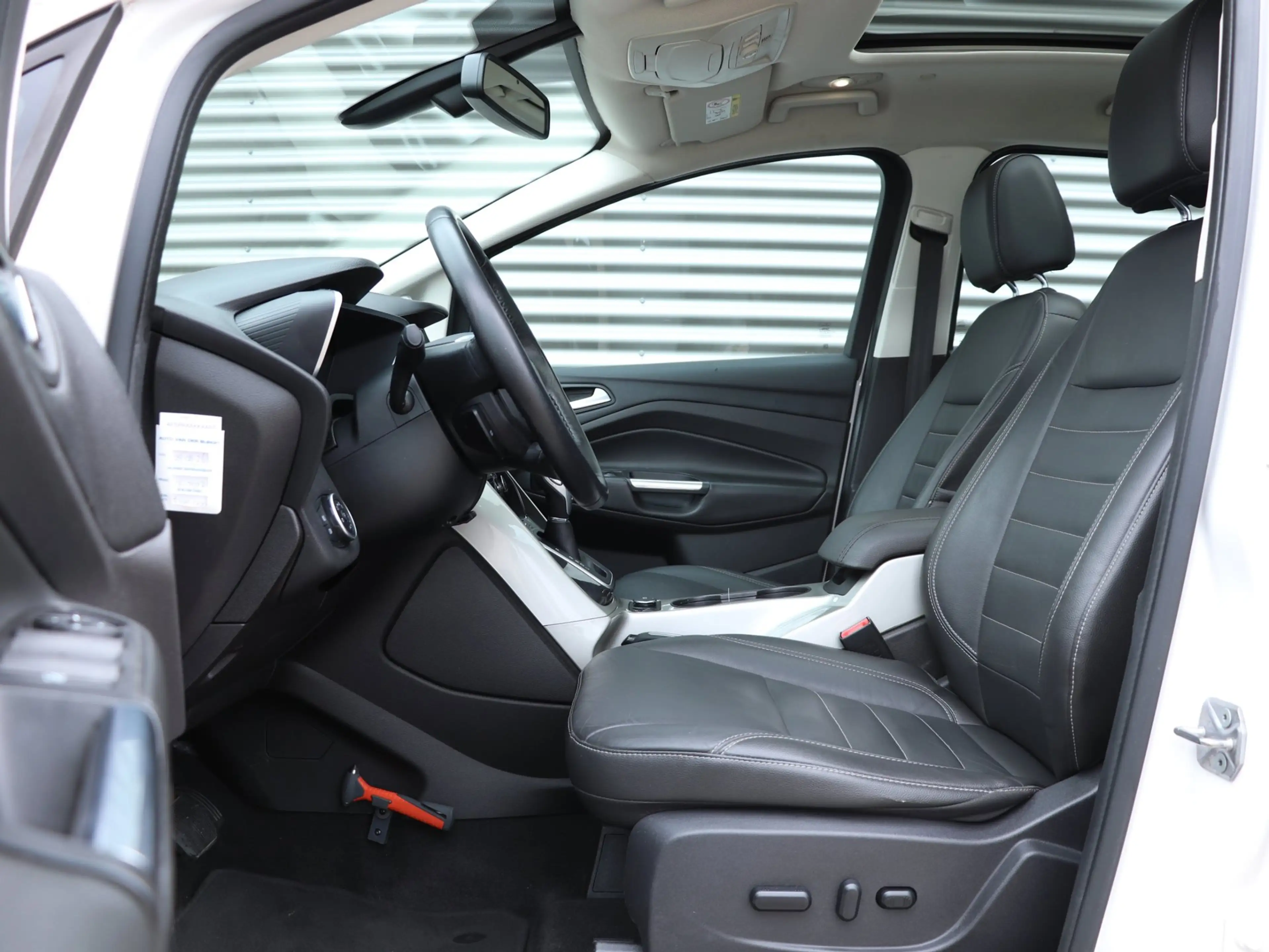 Ford C-Max 2.0 Plug-in Hybrid Titanium Plus *Panodak*Leder* — photo 5