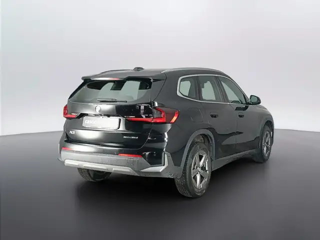 BMW X1 view 4