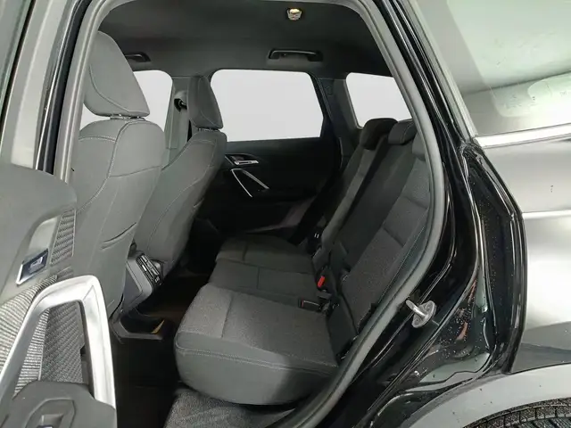 BMW X1 view 9