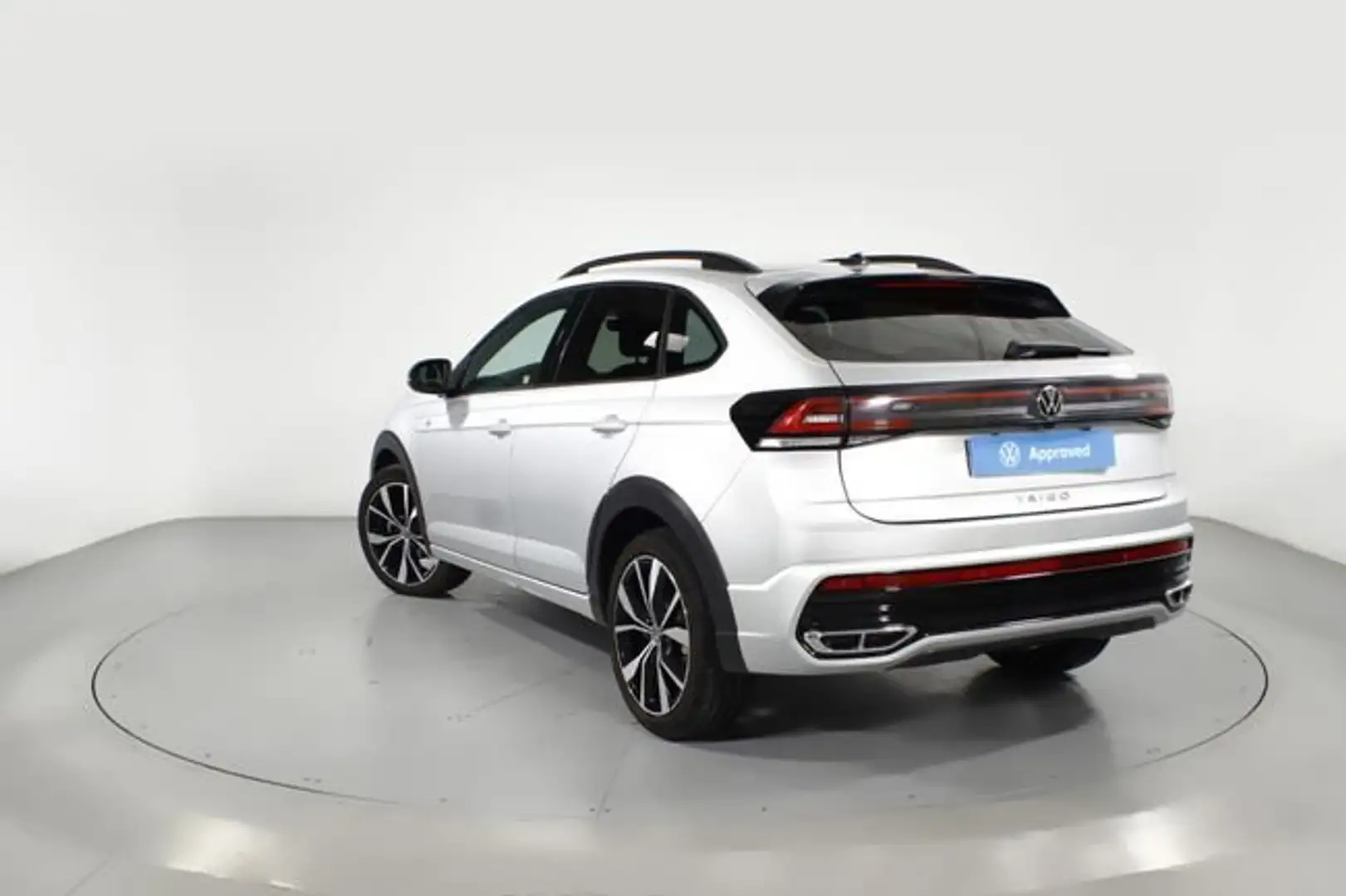 Volkswagen Taigo 1.0 TSI R-Line DSG 85kW Plateado - 2