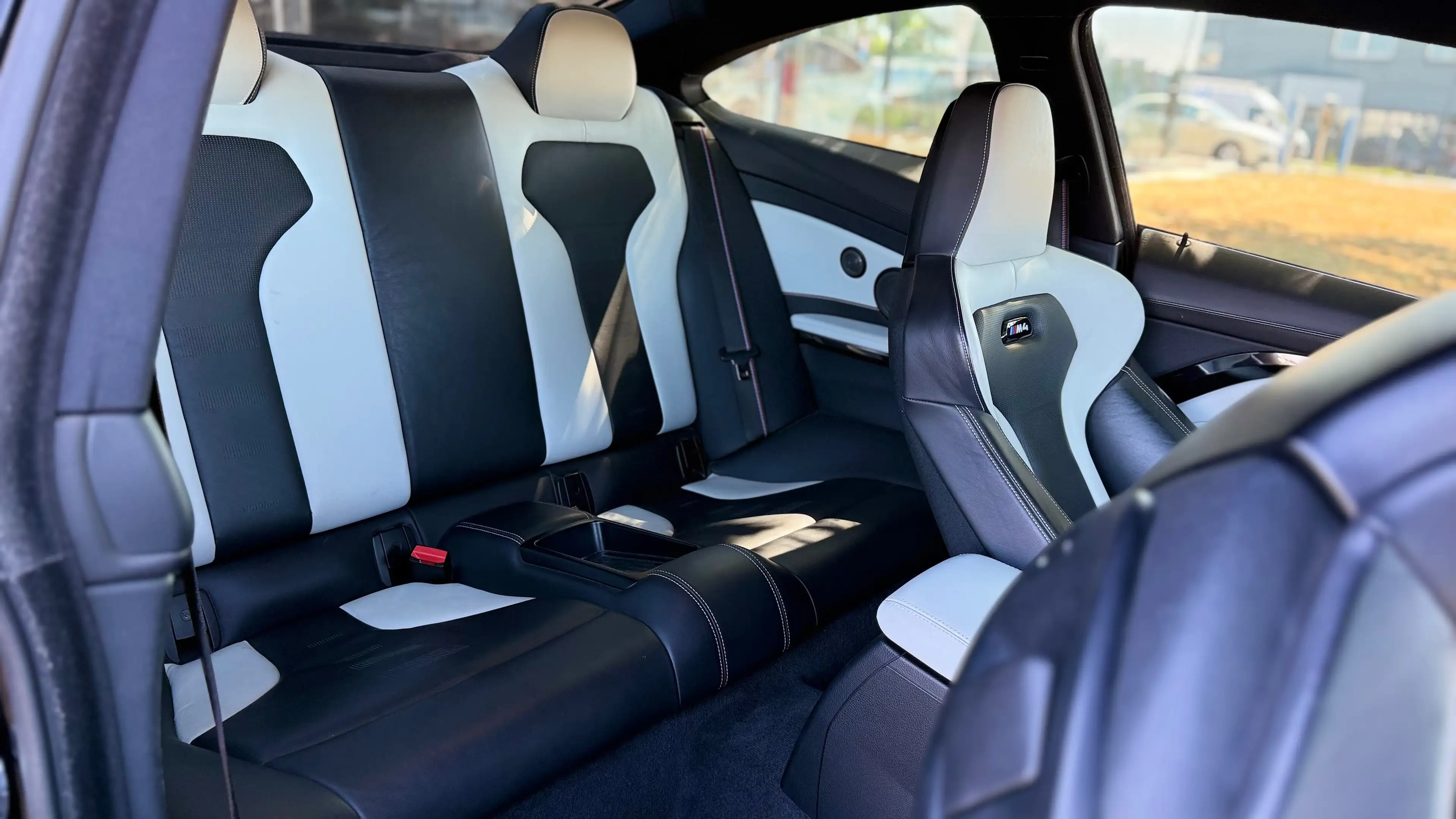 BMW M4 *Coupé* 3.0*  Competition * DKG * HARMAN KARDON* PPF* — photo 13