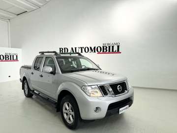 Navara 2.5 dci d.cab Sport PLATINUM