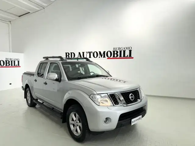 Nissan Navara Navara 2.5 dci d.cab Sport PLATINUM
